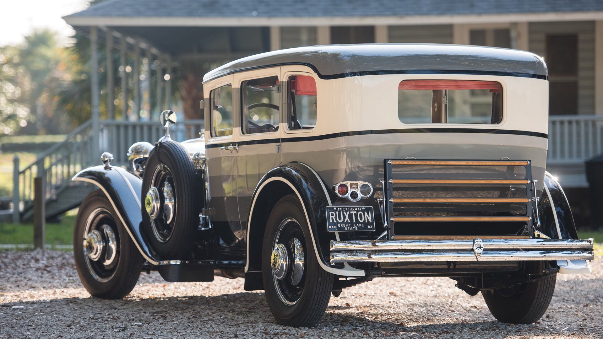 聚光灯只为他亮起,塔图姆的舞台定律,鹈鹕雷霆之夜再证伟大