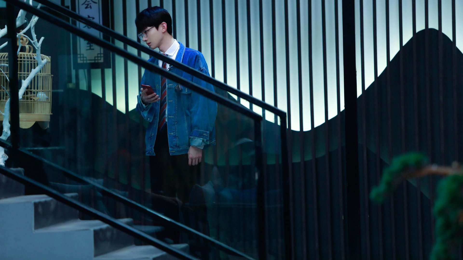 绿茵烽火映篮坛，当世界杯焦点战化为太阳收割浙江的寓言