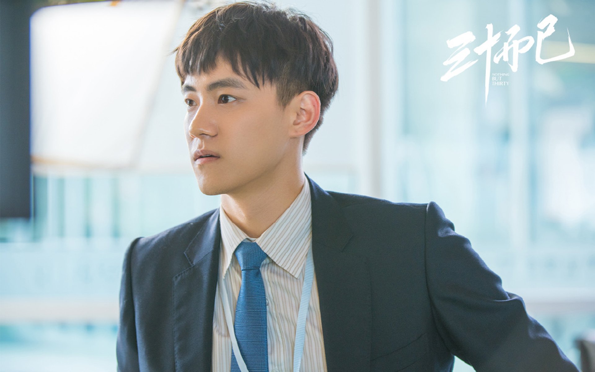 赛道如战场，当F1轮胎的嘶吼遇见温泉关的回响